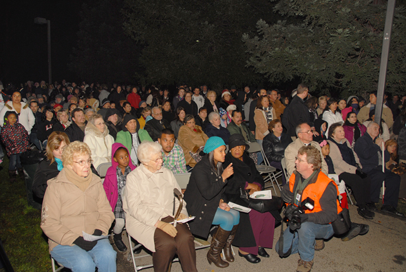 Hospice Tree Lighting crowd.