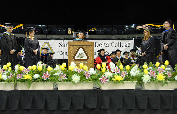 (Lt. to Rt.) Delta College Distinguished Faculty - Steve Schermerhorn; Lynn Hawley; Academic Senate President, Diane Oren; Distinguished Faculty - Leslie Asfour & Dr. Joe Bisson.