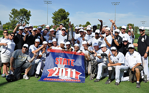 Mustangs team photo after beating Ohlone College for the State Baseball Championship!