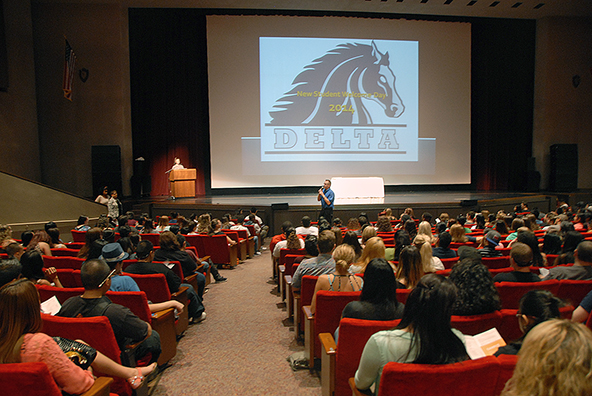 Welcome Day student information session in Atherton Auditorium, 9am.