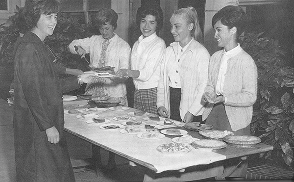 Bake Sale, Culinary Arts Pie Samples