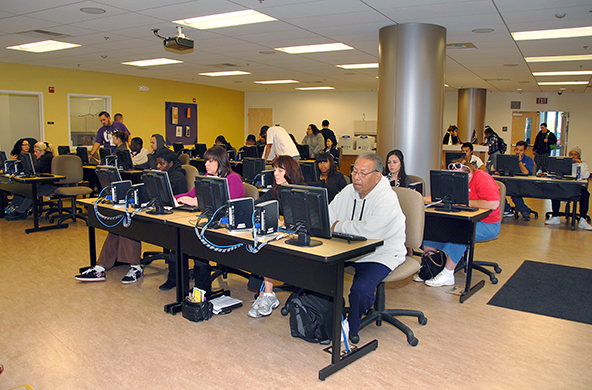 Delta College E-Services Lab, DeRicco 149