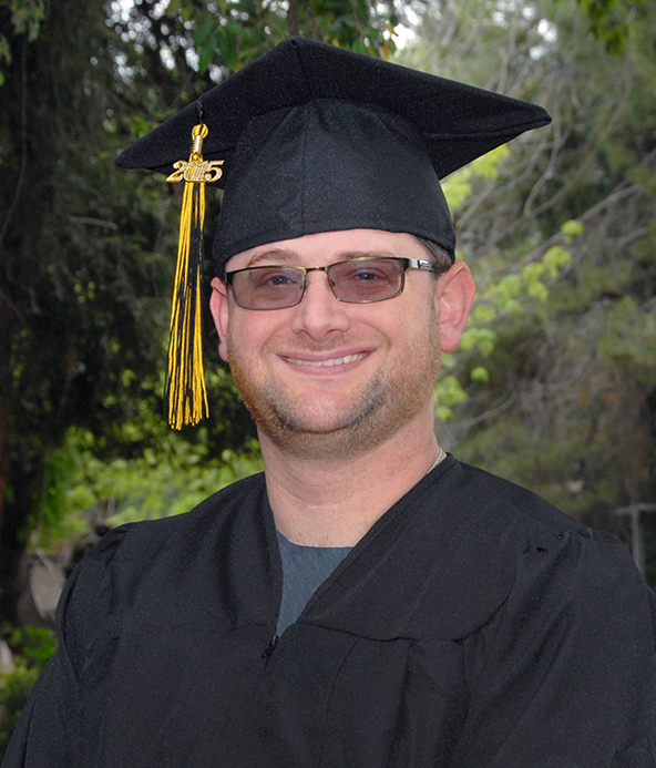 SJDC 80th Commencement Student Speaker Eric Luis