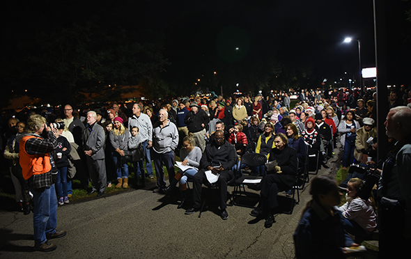 Delta's Hospice of San Joaquin tree lighting ceremony always draws a big crowd.